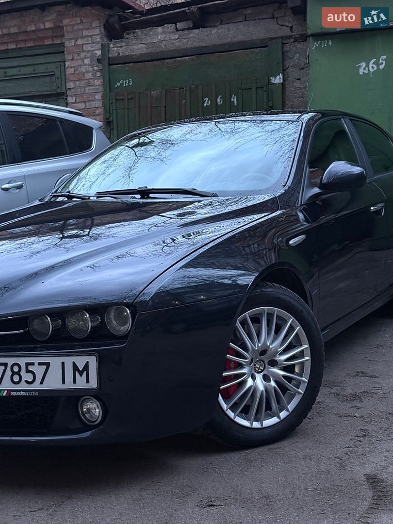 Alfa Romeo 159 2007 VIN ZAR93900007132427 фото оголошення 8 з 24