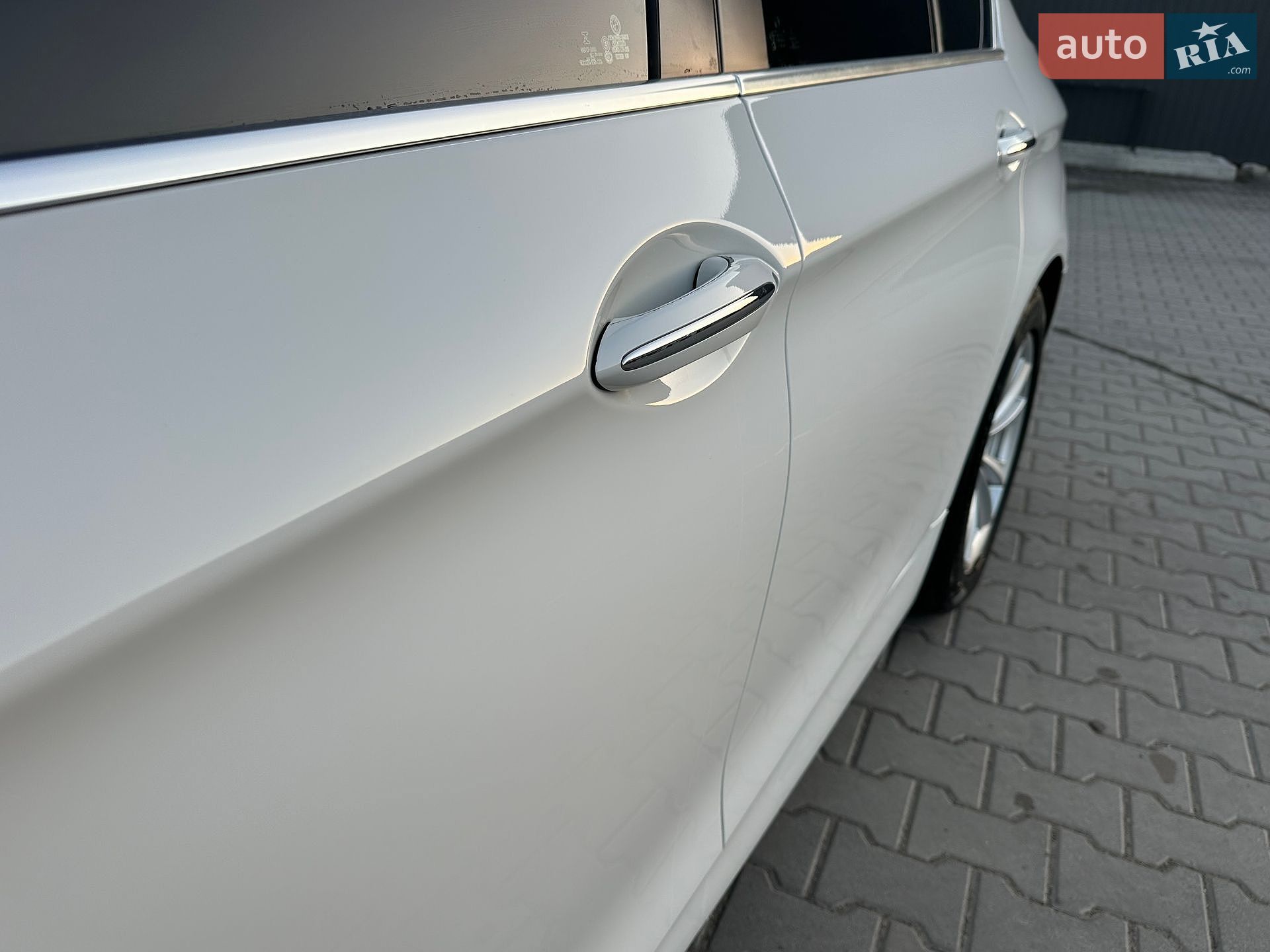 BMW 5 Series 2015 VIN WBA5A7C50FD621448 фото оголошення 6 з 55