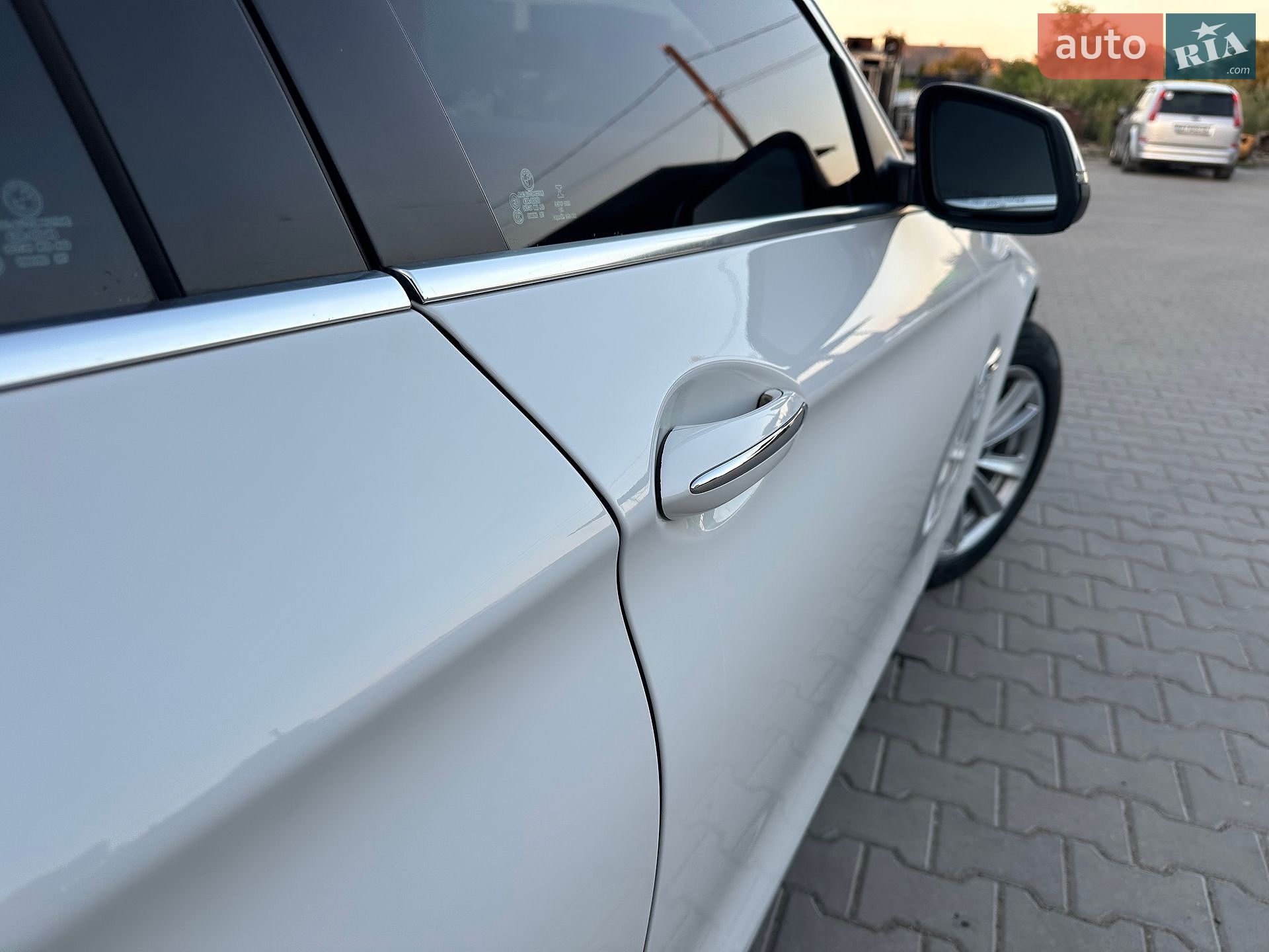 BMW 5 Series 2015 VIN WBA5A7C50FD621448 фото оголошення 17 з 55