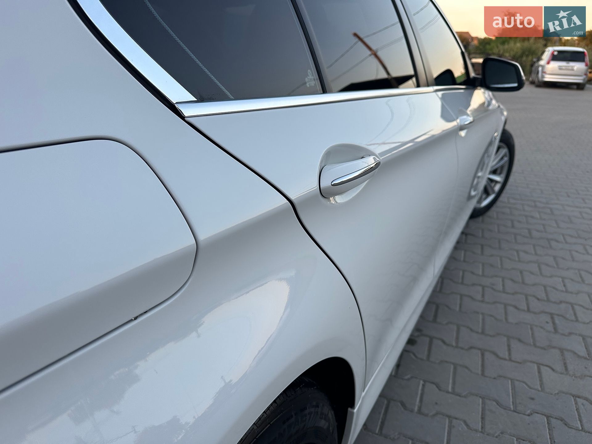 BMW 5 Series 2015 VIN WBA5A7C50FD621448 фото оголошення 16 з 55