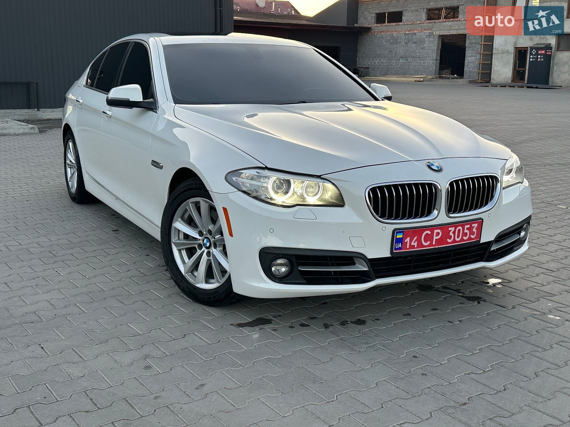 BMW 5 Series 2015 VIN WBA5A7C50FD621448 фото оголошення 22 з 55