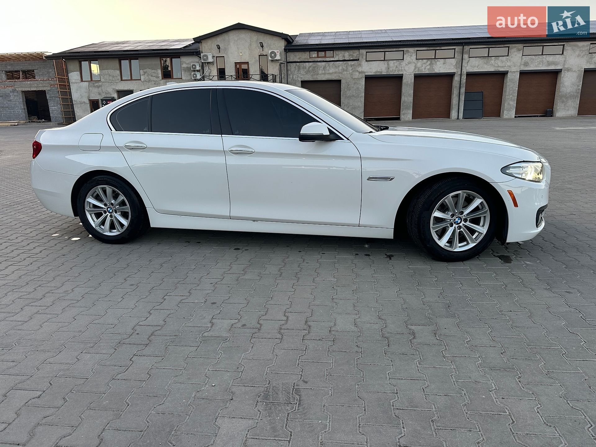 BMW 5 Series 2015 VIN WBA5A7C50FD621448 фото оголошення 25 з 55