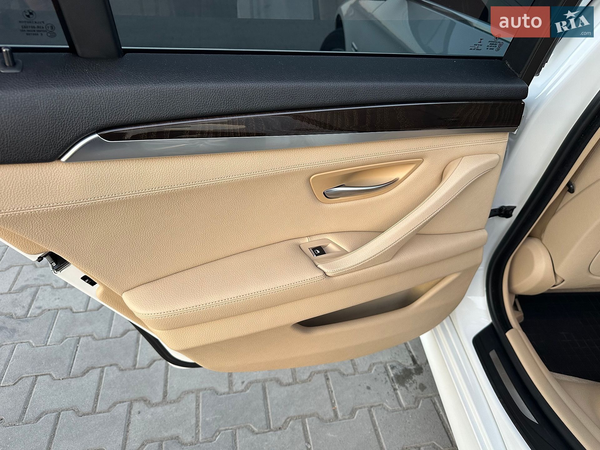 BMW 5 Series 2015 VIN WBA5A7C50FD621448 фото оголошення 42 з 55