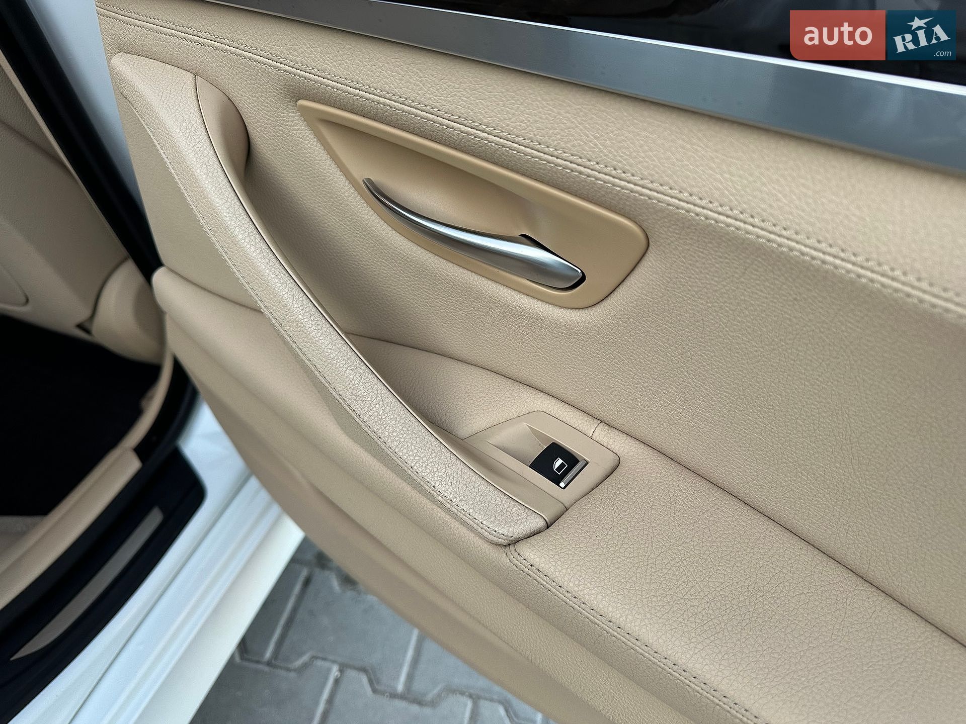 BMW 5 Series 2015 VIN WBA5A7C50FD621448 фото оголошення 45 з 55