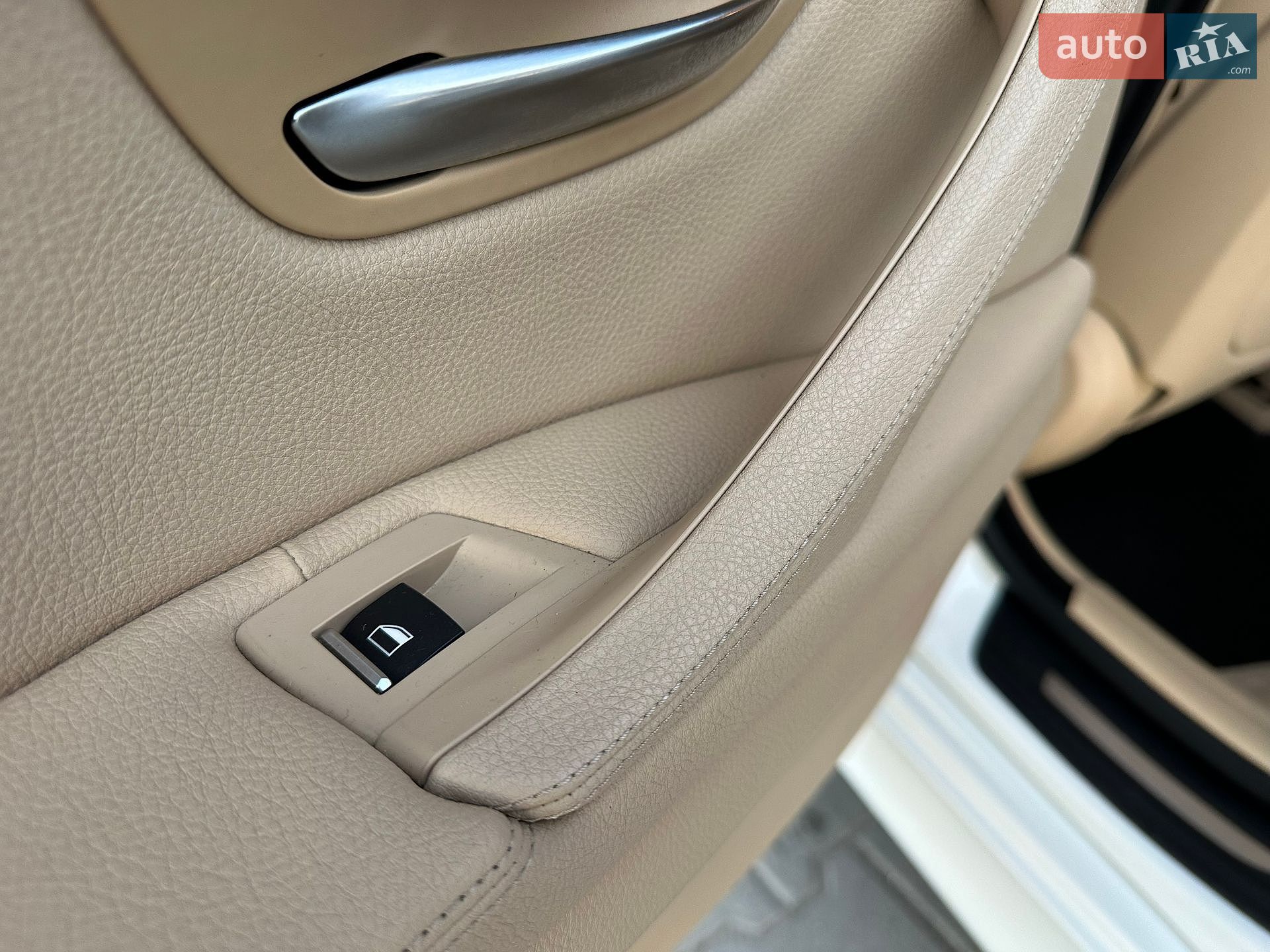 BMW 5 Series 2015 VIN WBA5A7C50FD621448 фото оголошення 43 з 55