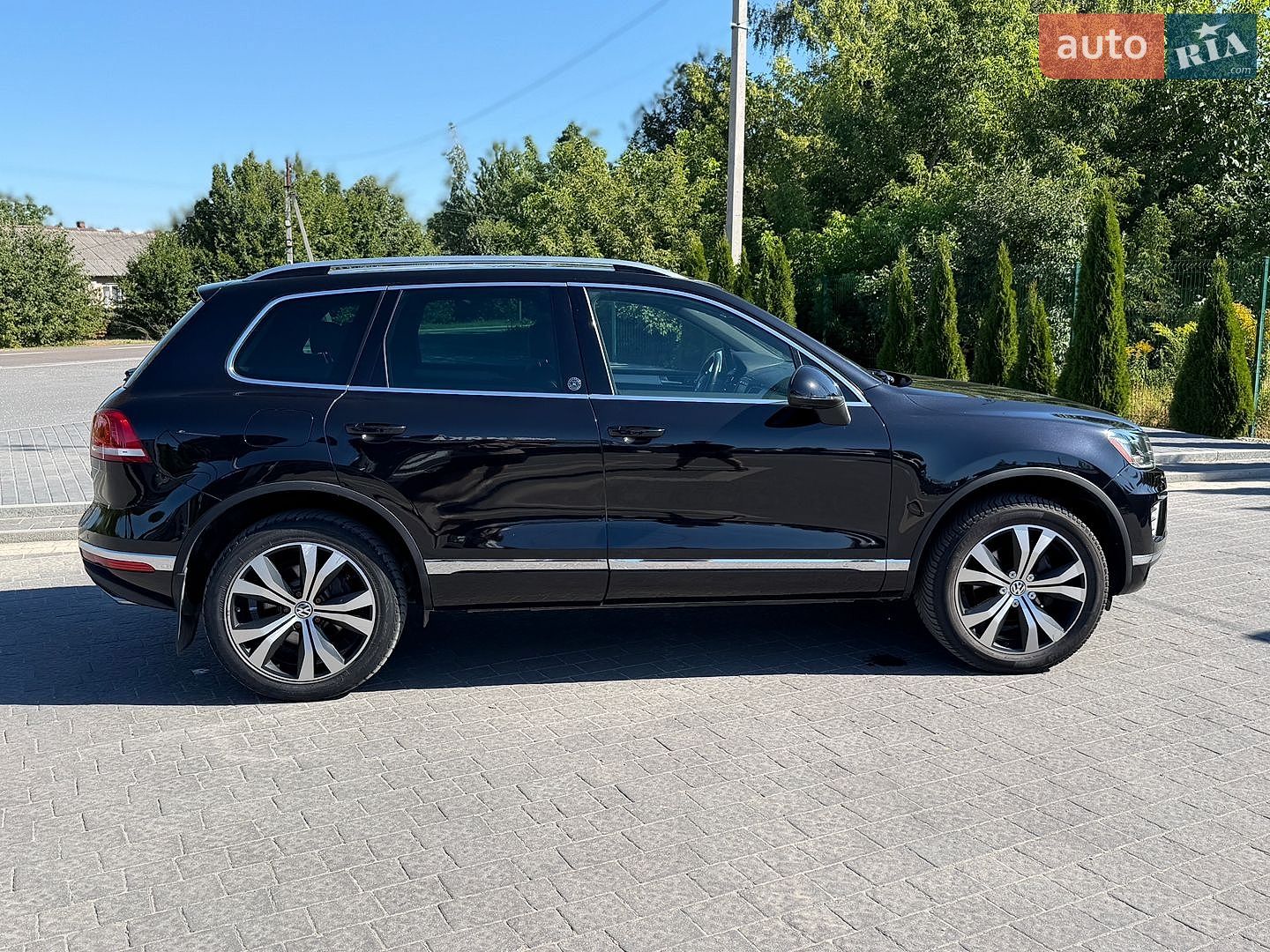 Volkswagen Touareg 2017 VIN WVGRF7BP6HD006412 фото оголошення 5 з 35