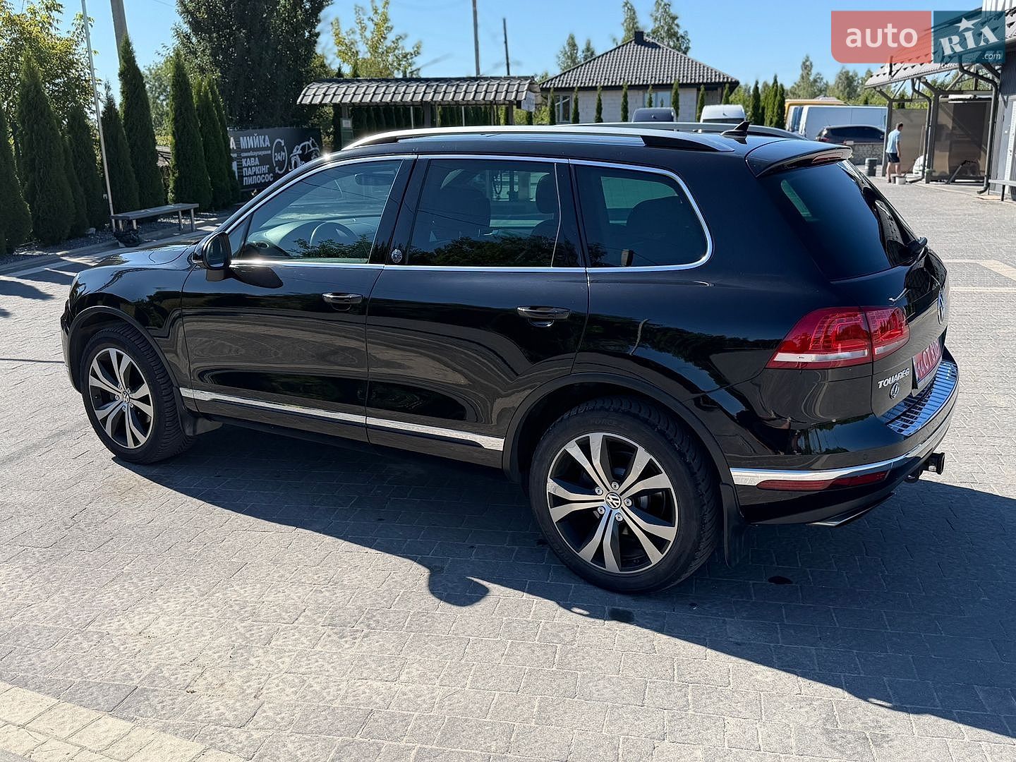 Volkswagen Touareg 2017 VIN WVGRF7BP6HD006412 фото оголошення 9 з 35