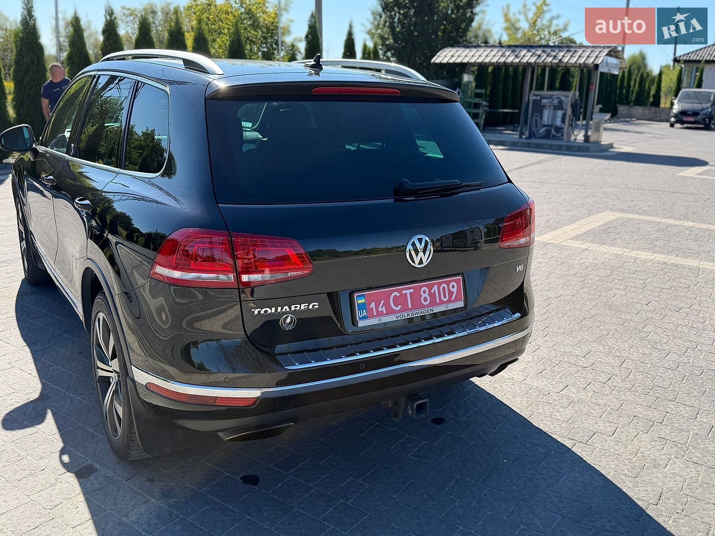 Volkswagen Touareg 2017 VIN WVGRF7BP6HD006412 фото оголошення 13 з 35