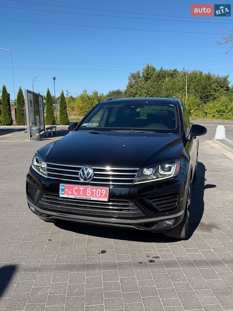 Volkswagen Touareg 2017 VIN WVGRF7BP6HD006412 фото оголошення 14 з 35