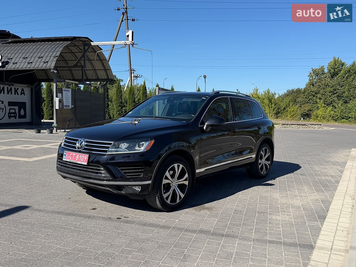 Volkswagen Touareg 2017 VIN WVGRF7BP6HD006412 фото оголошення 16 з 35