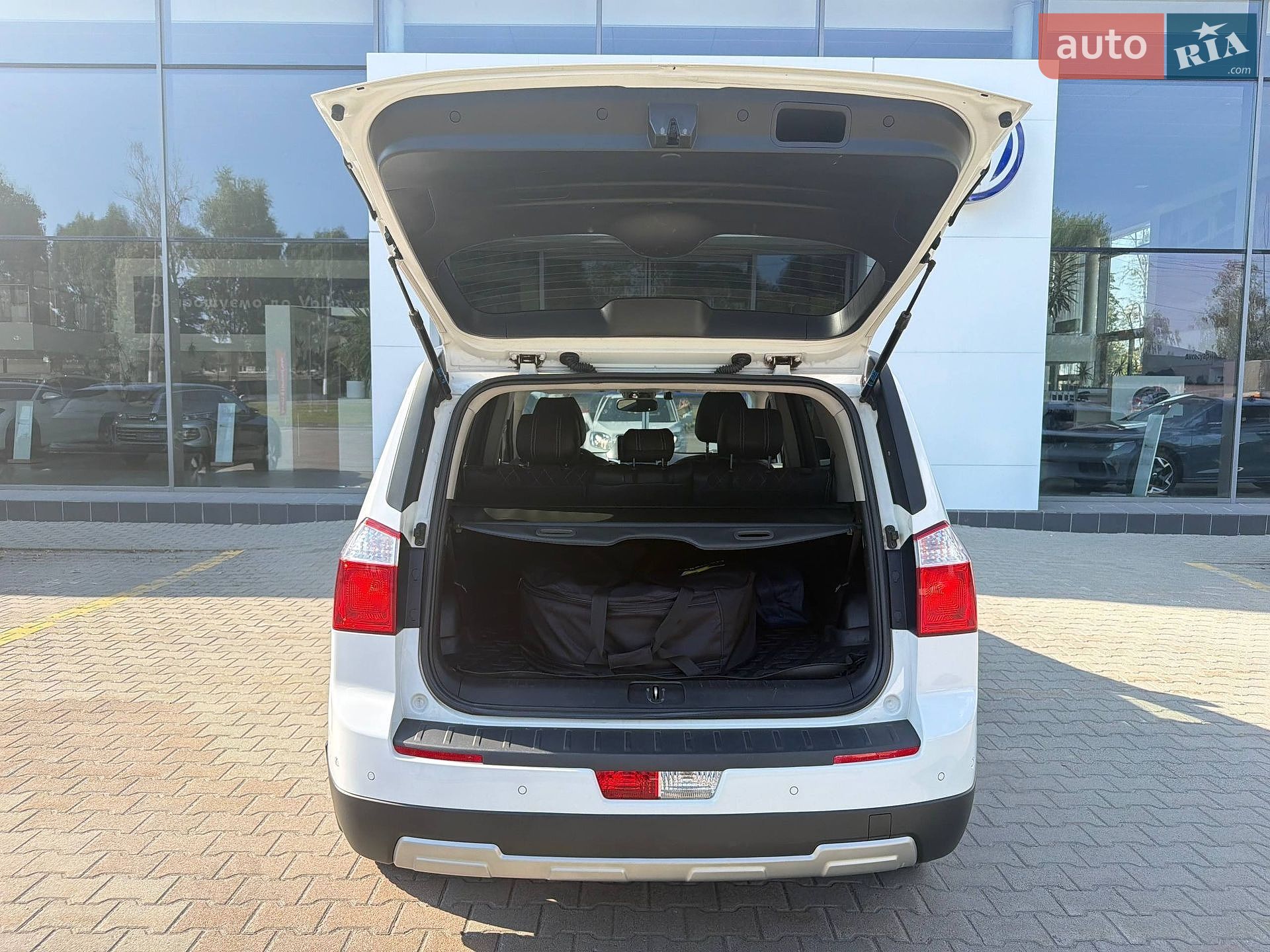 Chevrolet Orlando 2016 VIN KL1YA7589HK606845 фото оголошення 33 з 35