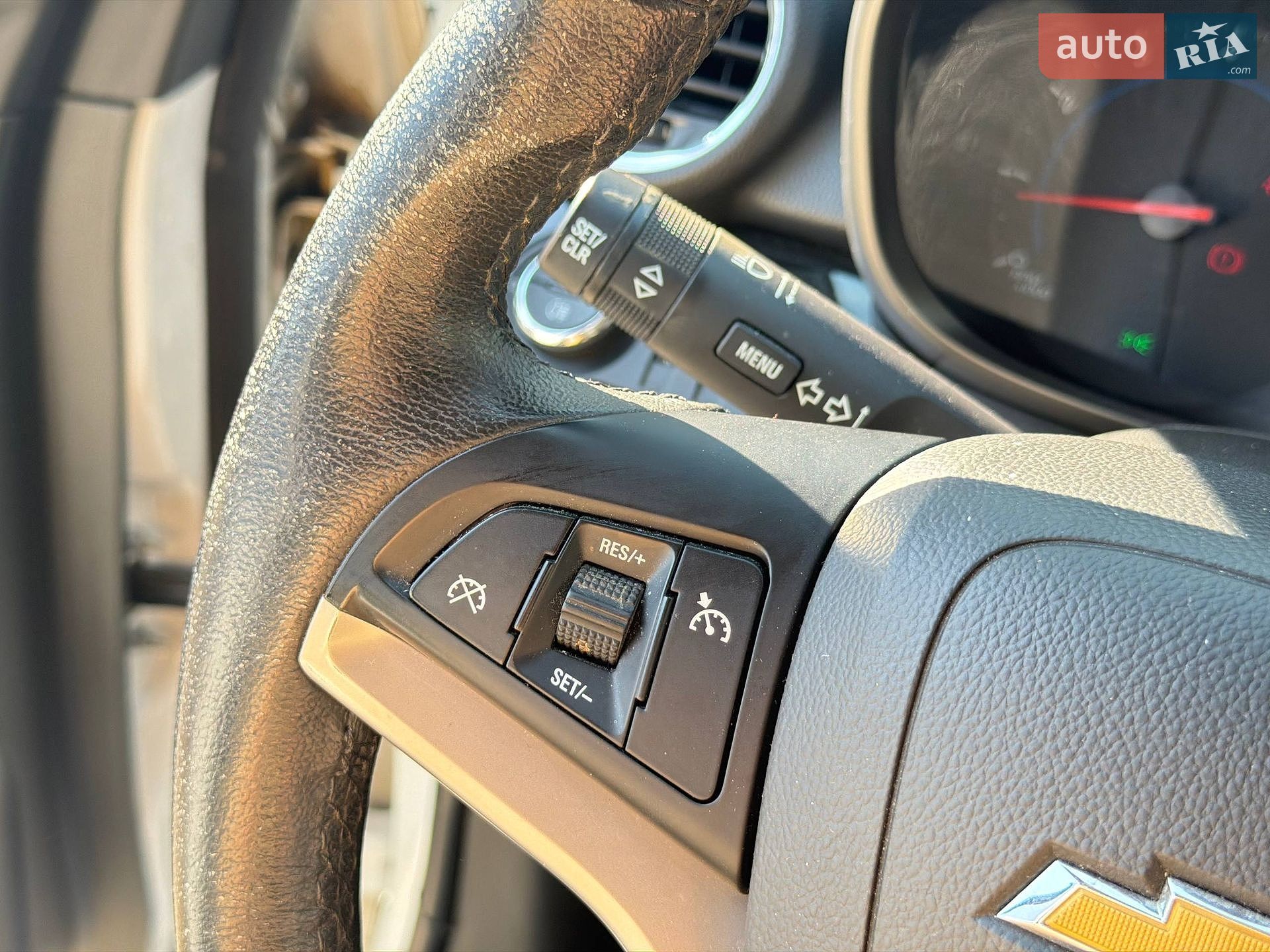 Chevrolet Orlando 2016 VIN KL1YA7589HK606845 фото оголошення 17 з 35