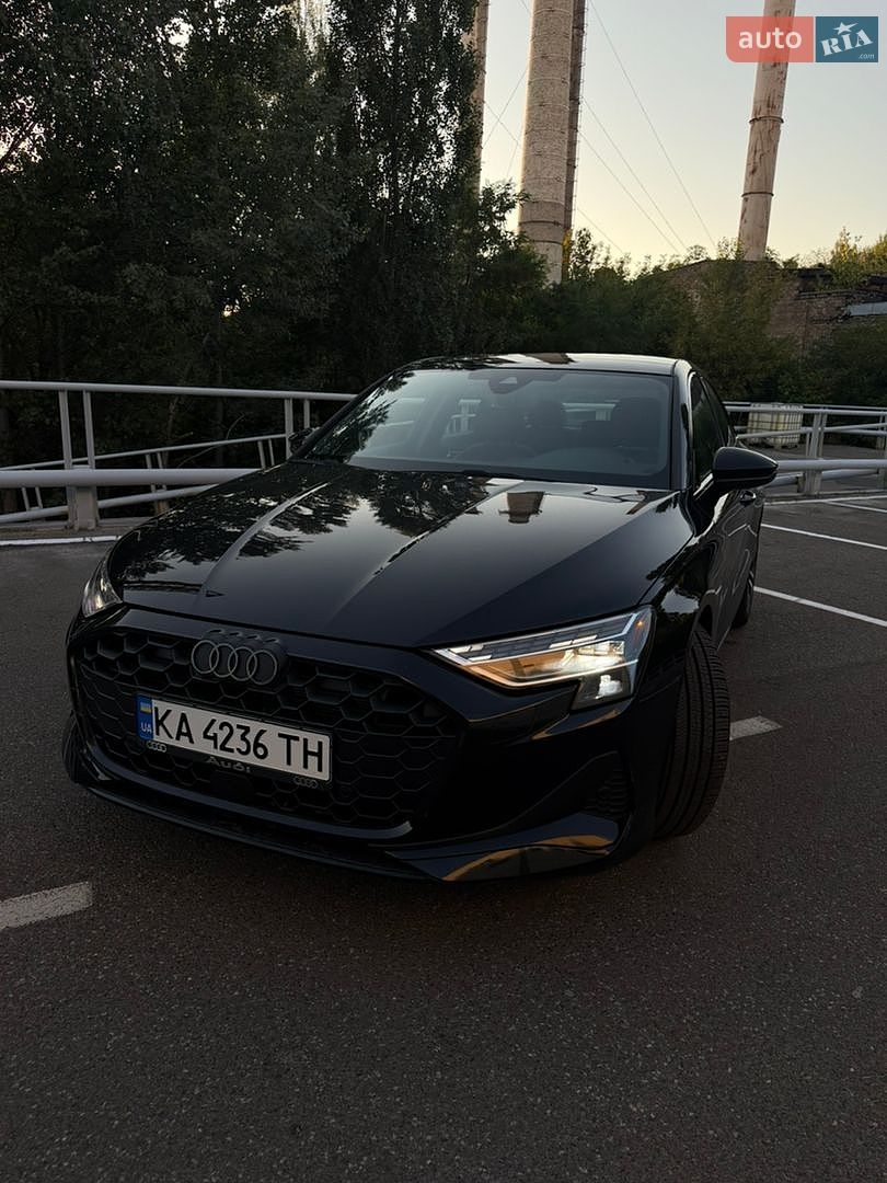 Audi A3 2024 VIN WAUGUDGY7SA038969 фото оголошення 3 з 25