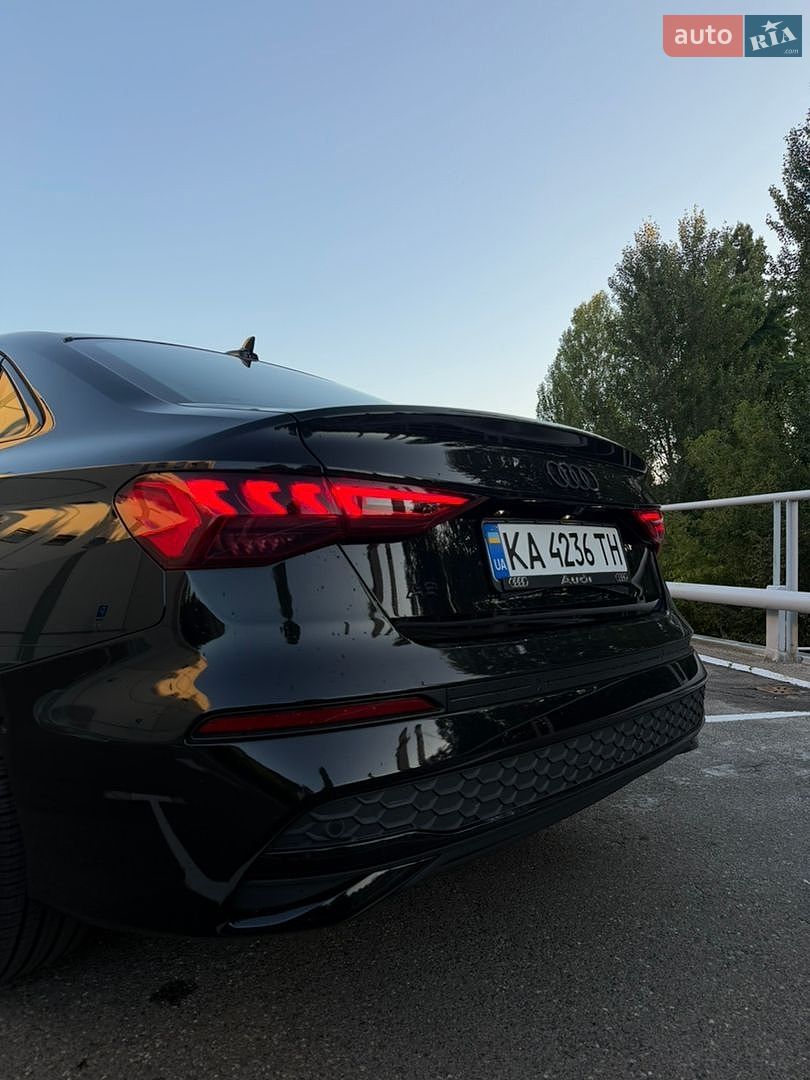 Audi A3 2024 VIN WAUGUDGY7SA038969 фото оголошення 6 з 25
