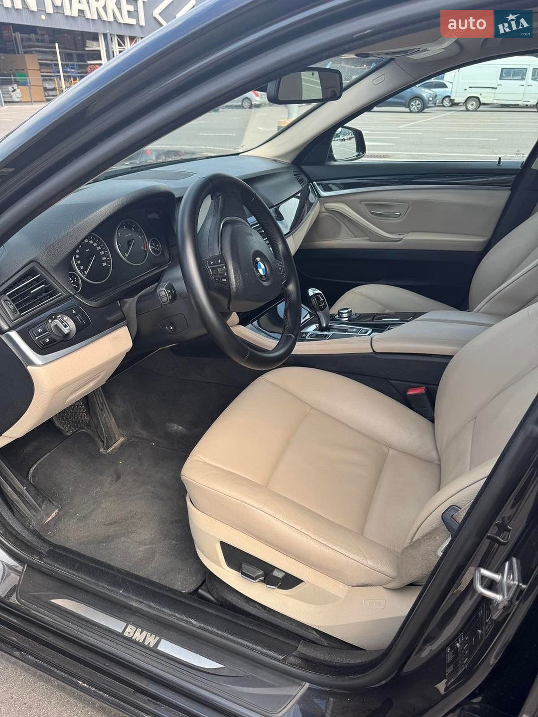 BMW 5 Series 2011 VIN WBAMX11030DU43816 фото оголошення 17 з 22