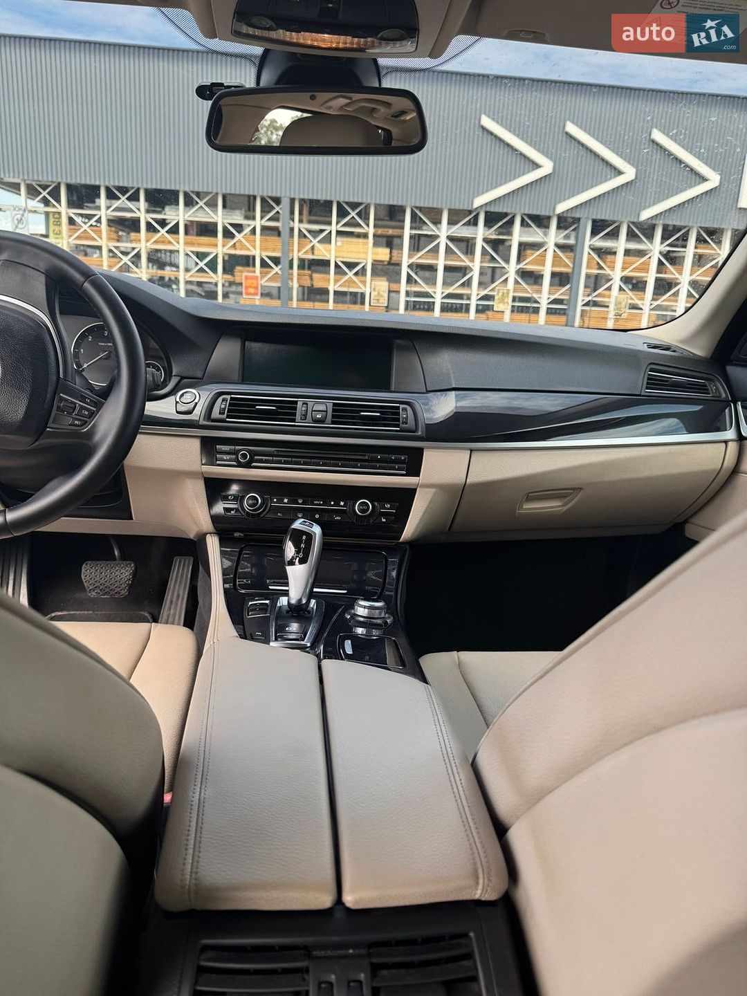 BMW 5 Series 2011 VIN WBAMX11030DU43816 фото оголошення 20 з 22