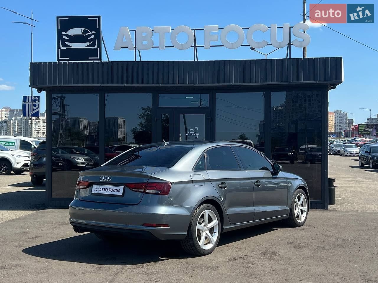 Audi A3 2014 VIN WAUACGFF6F1005638 фото оголошення 7 з 28