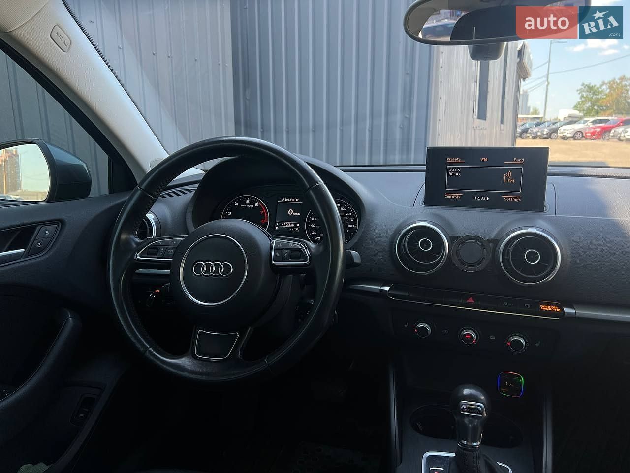 Audi A3 2014 VIN WAUACGFF6F1005638 фото оголошення 13 з 28