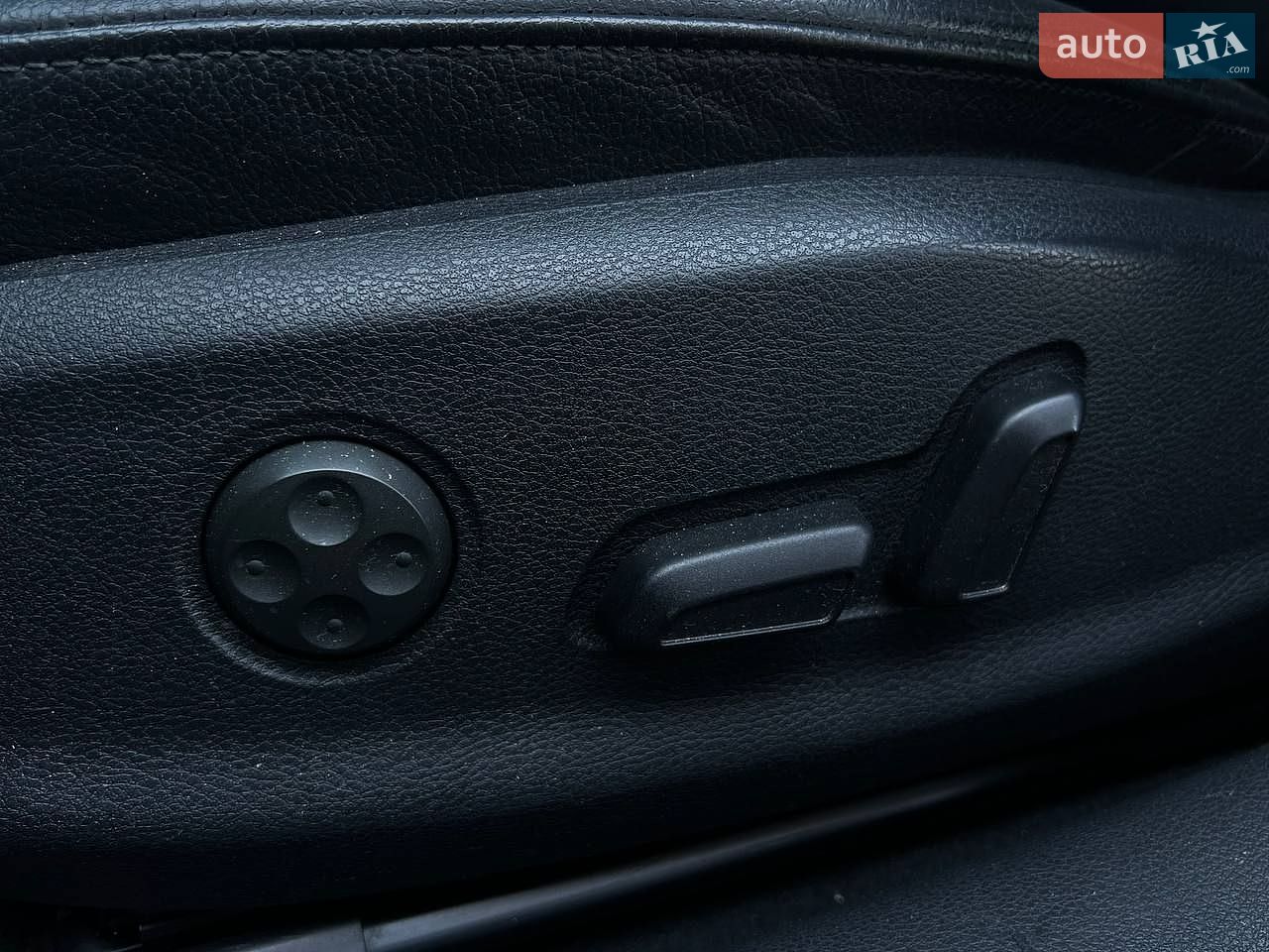 Audi A3 2014 VIN WAUACGFF6F1005638 фото оголошення 16 з 28