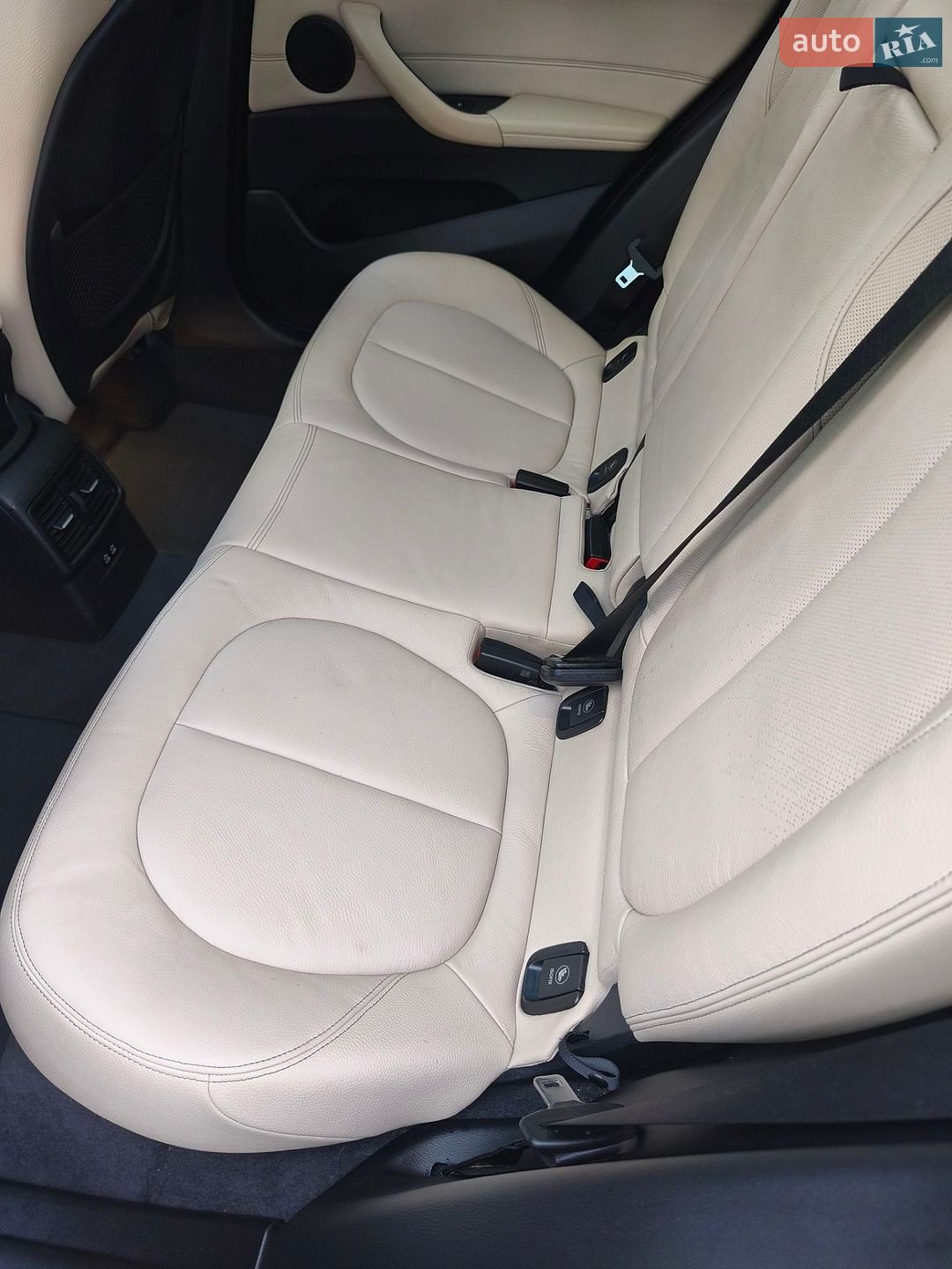 BMW X1 2019 VIN WBXHT3C50K3H36236 фото оголошення 11 з 14