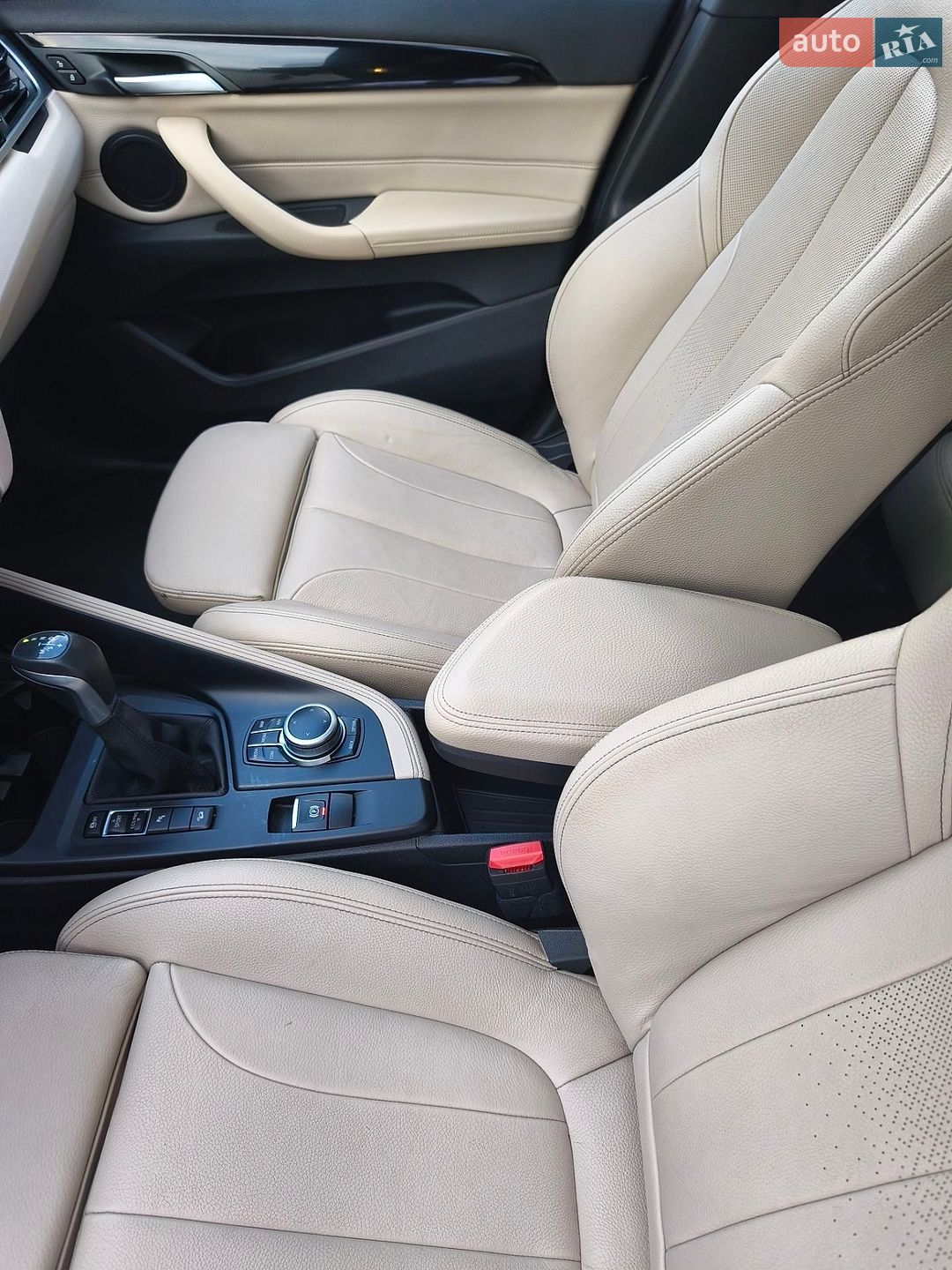 BMW X1 2019 VIN WBXHT3C50K3H36236 фото оголошення 10 з 14