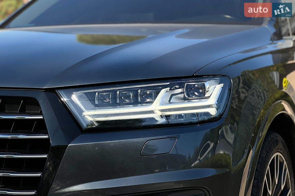 Audi Q7 2015 VIN WAUZZZ4M5GD031002 фото оголошення 5 з 30