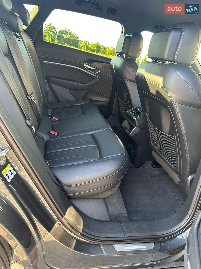 Audi e-tron 2020 VIN WAUZZZGE1MB014645 фото оголошення 21 з 34