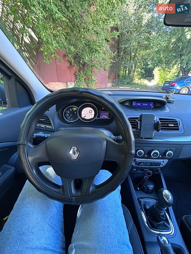 Renault Megane 2012 VIN VF1KZ1G0247693850 фото оголошення 5 з 20