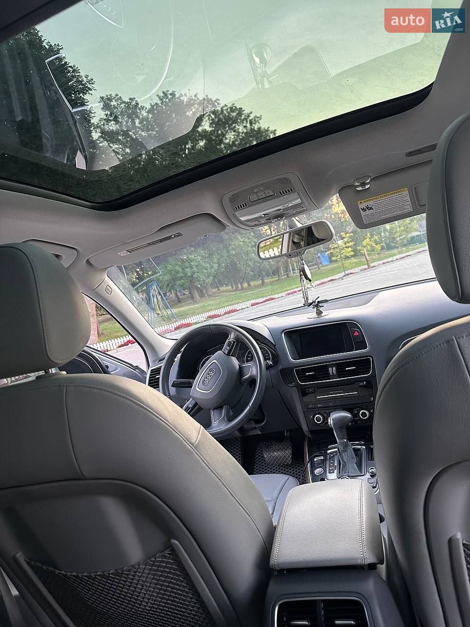 Audi Q5 2014 VIN WA1LFAFP6EA072595 фото оголошення 13 з 40