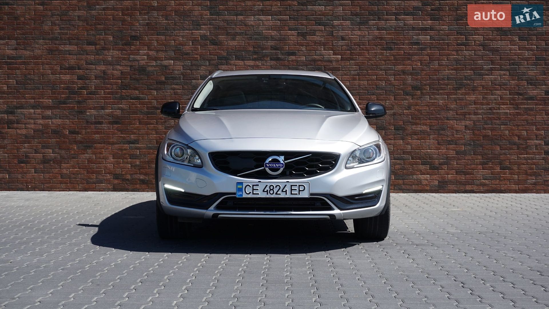 Volvo V60 Cross Country 2015 VIN YV4612HK1G1003385 фото оголошення 8 з 34