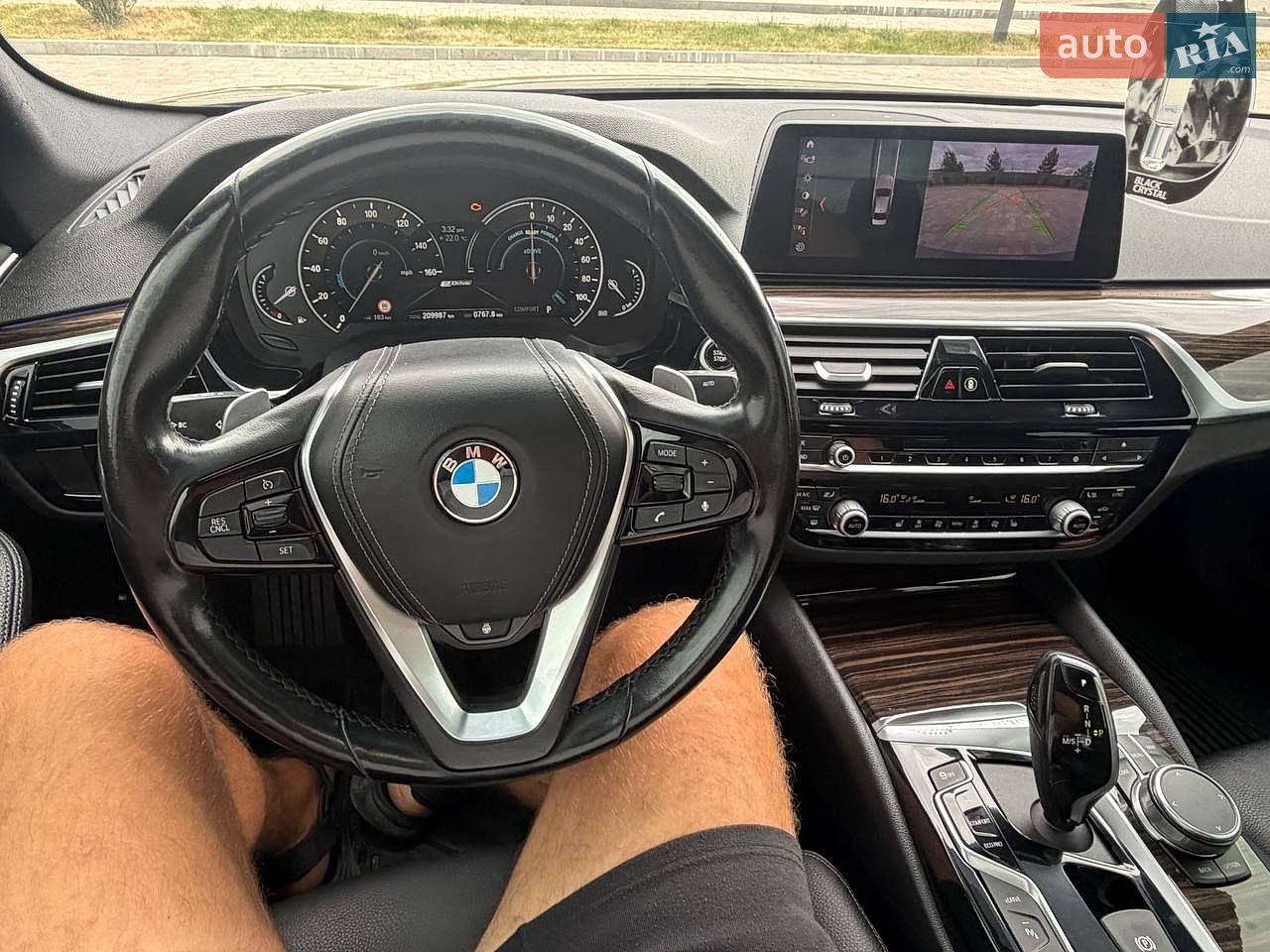 BMW 5 Series 2018 VIN WBAJB1C55KB375852 фото оголошення 22 з 29