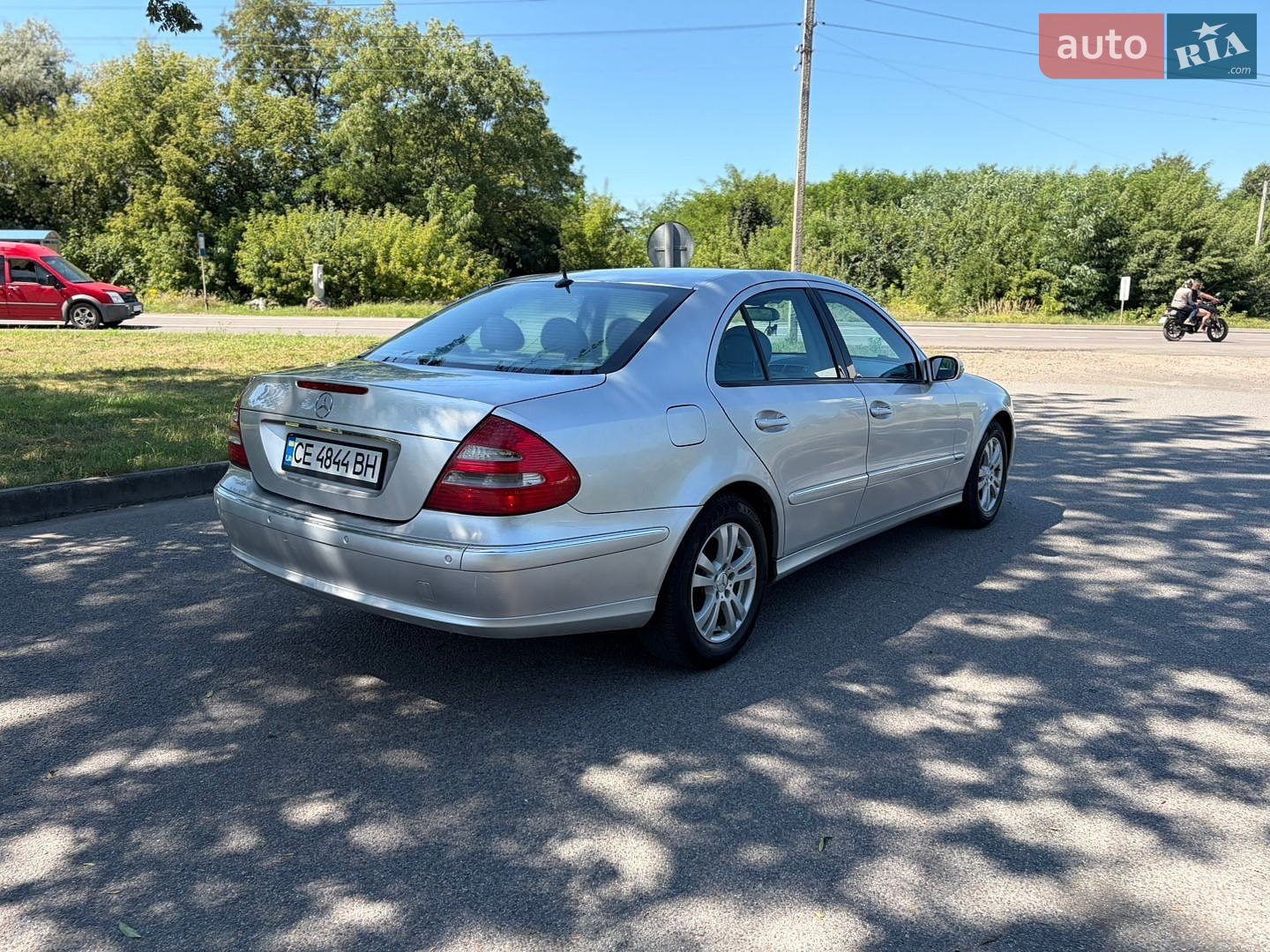 Mercedes-Benz E-Class 2004 VIN WDB2110061A727603 фото оголошення 4 з 19