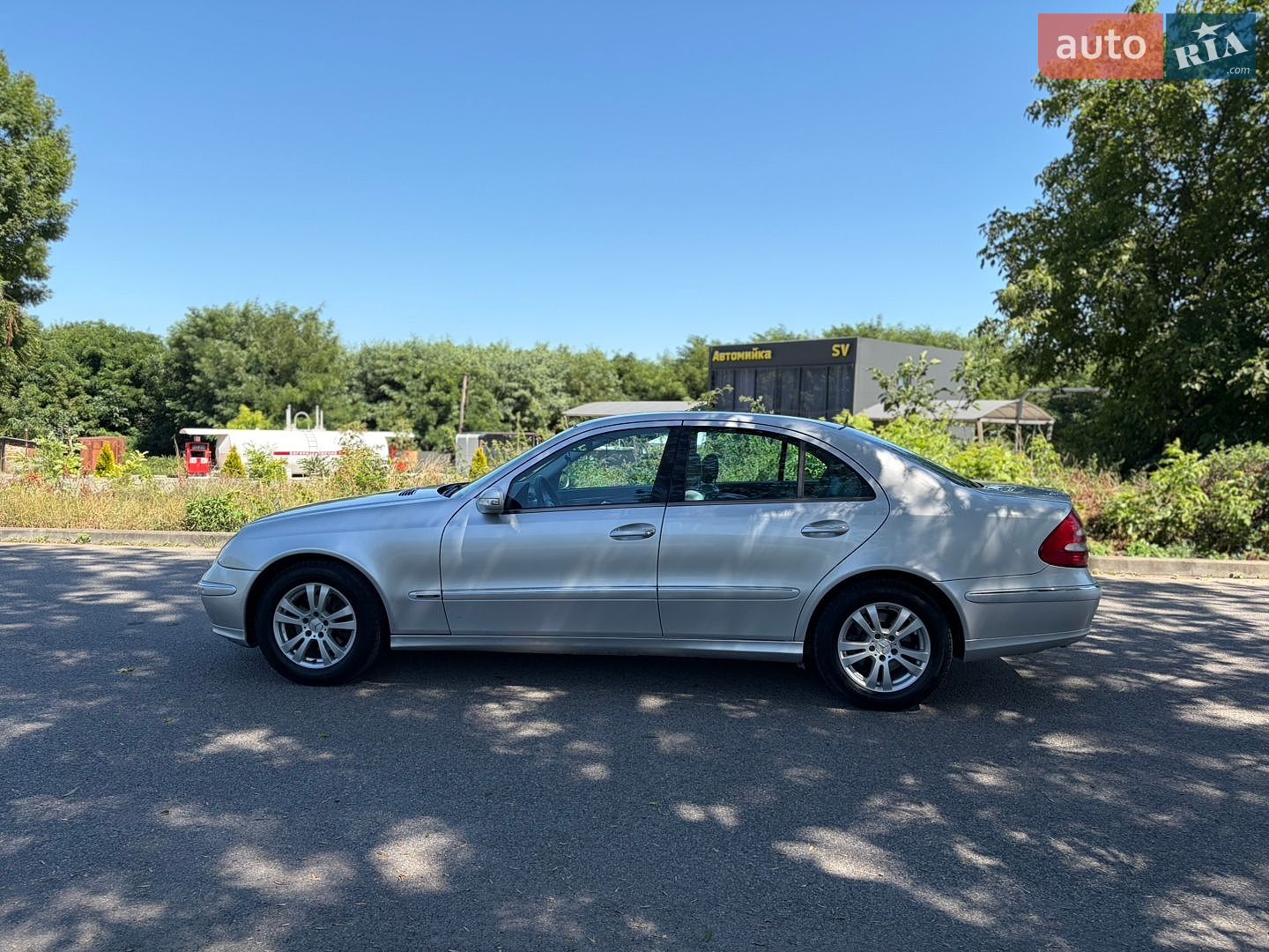 Mercedes-Benz E-Class 2004 VIN WDB2110061A727603 фото оголошення 7 з 19