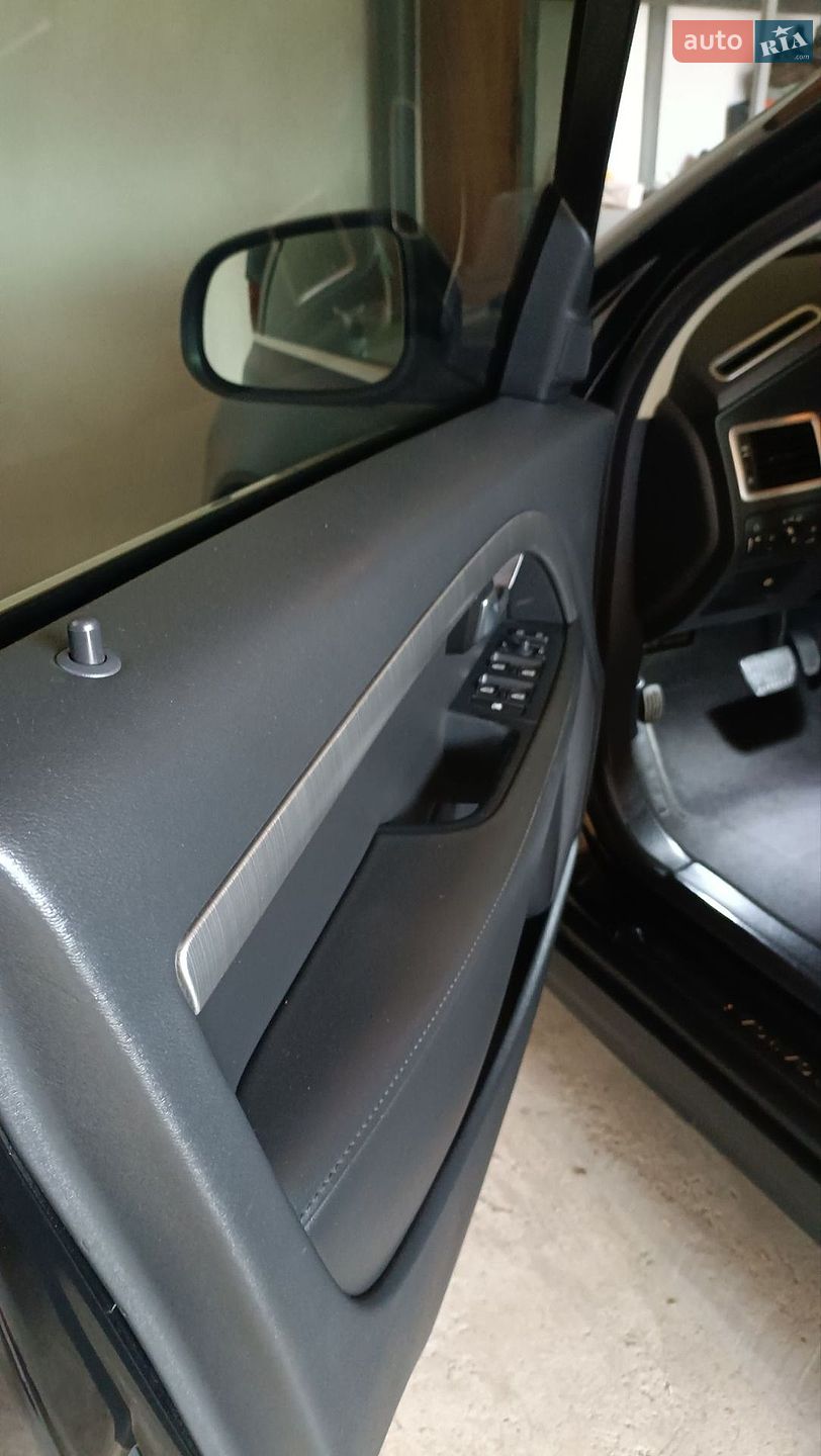 Volvo S80 2007 VIN YV1AS714081048796 фото оголошення 34 з 38