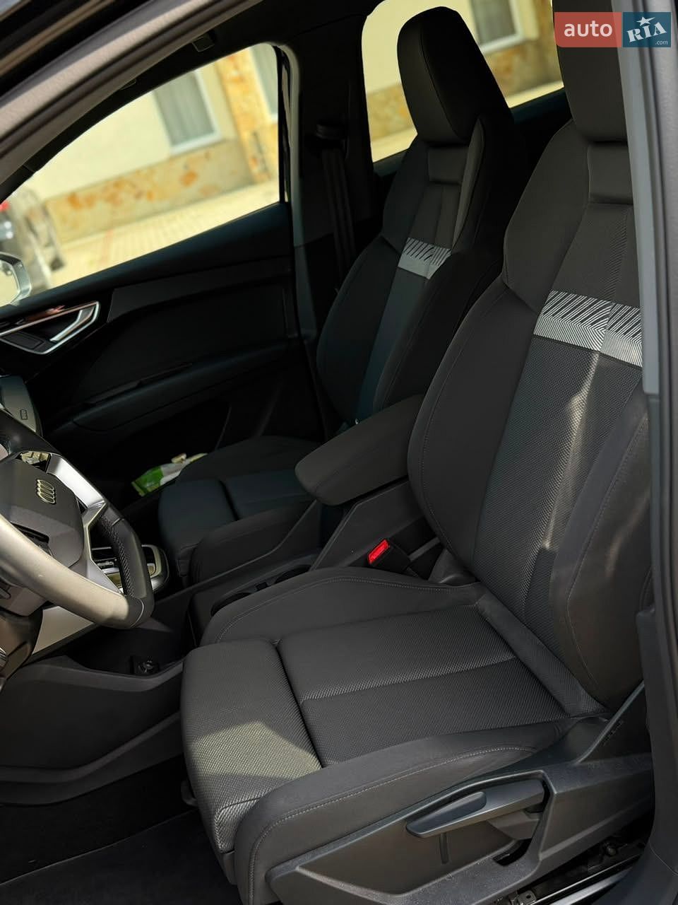 Audi Q4 e-tron 2024 VIN WAUZZZFZ2SP027134 фото оголошення 19 з 21