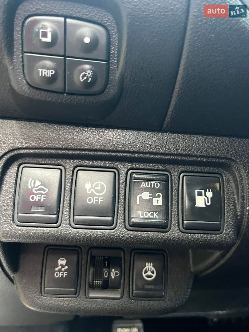 Nissan Leaf 2014 VIN SJNFAAZE0U6020846 фото оголошення 13 з 21