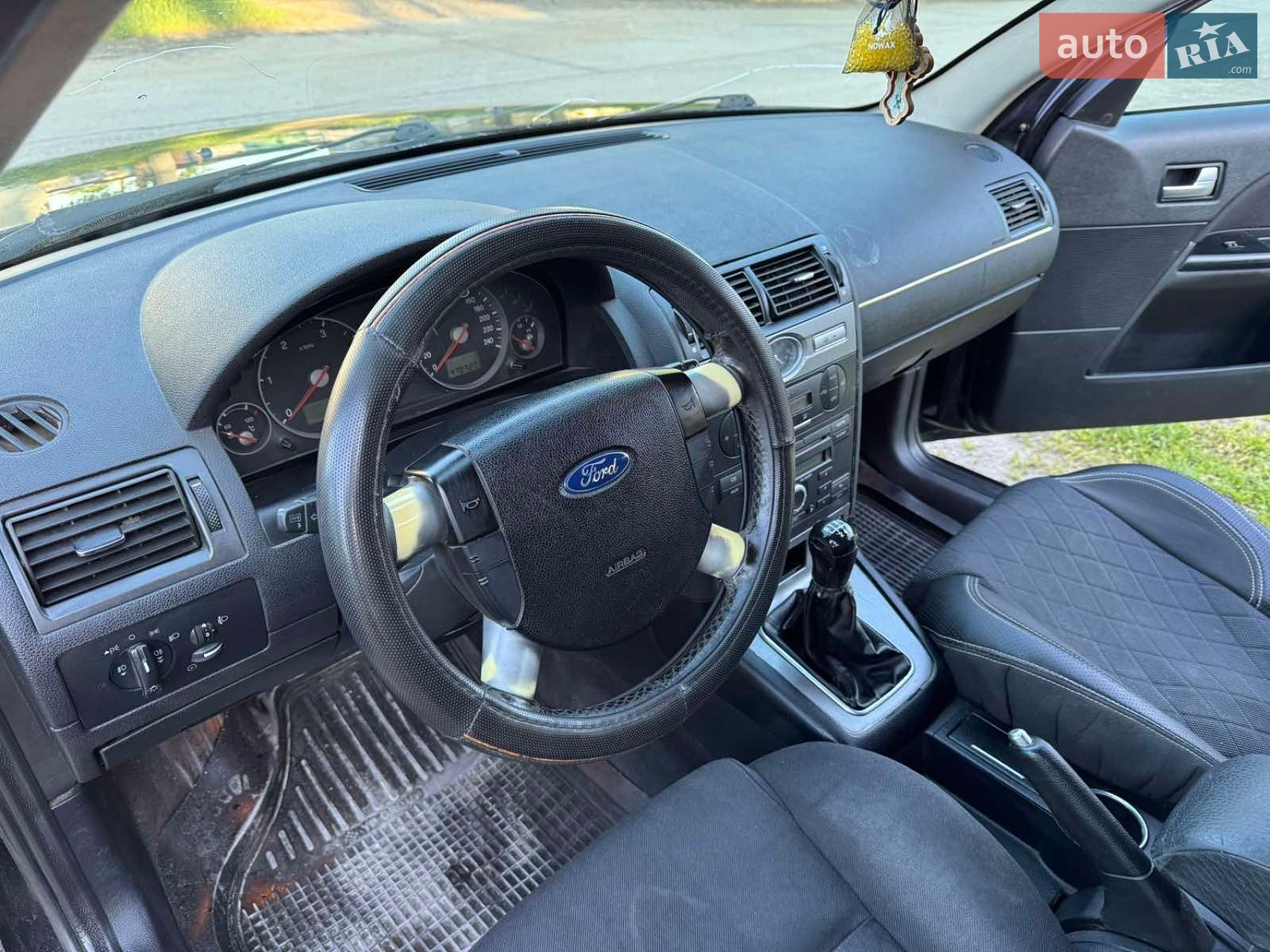 Ford Mondeo 2003 VIN WF0WXXGBBW3U21440 фото оголошення 4 з 59