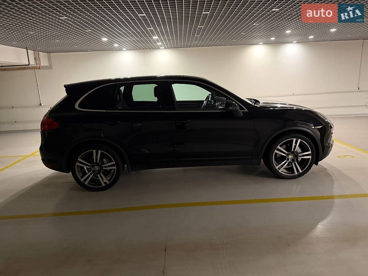 Porsche Cayenne 2012 VIN WP1ZZZ92ZCLA49563 фото оголошення 5 з 14