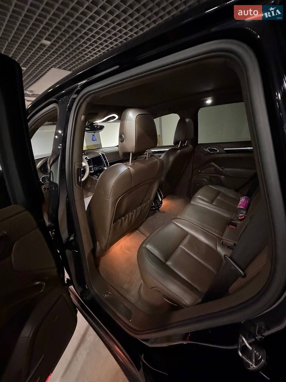 Porsche Cayenne 2012 VIN WP1ZZZ92ZCLA49563 фото оголошення 8 з 14
