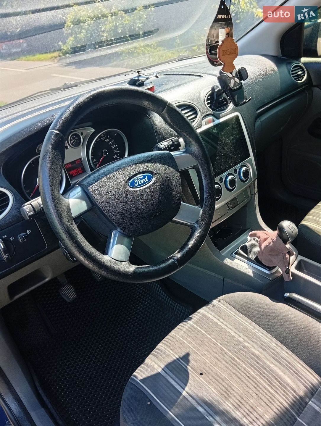 Ford Focus 2010 VIN WF0SXXGCDSAY58370 фото оголошення 3 з 9
