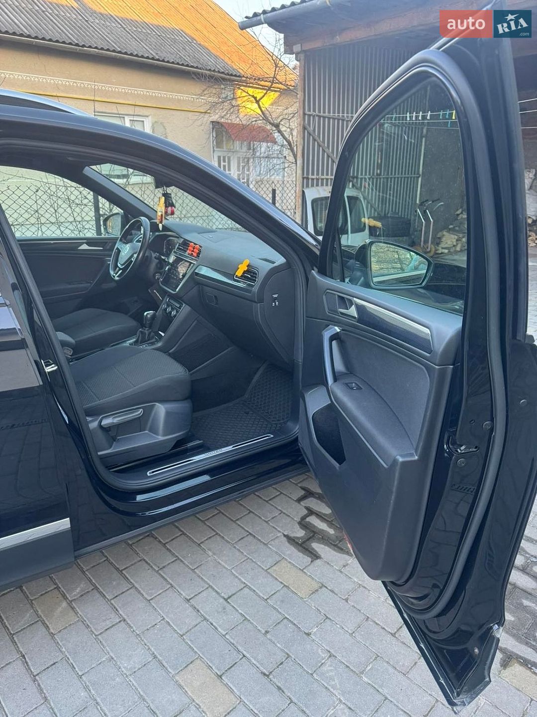 Volkswagen Tiguan 2020 VIN WVGZZZ5NZMM017561 фото оголошення 27 з 58