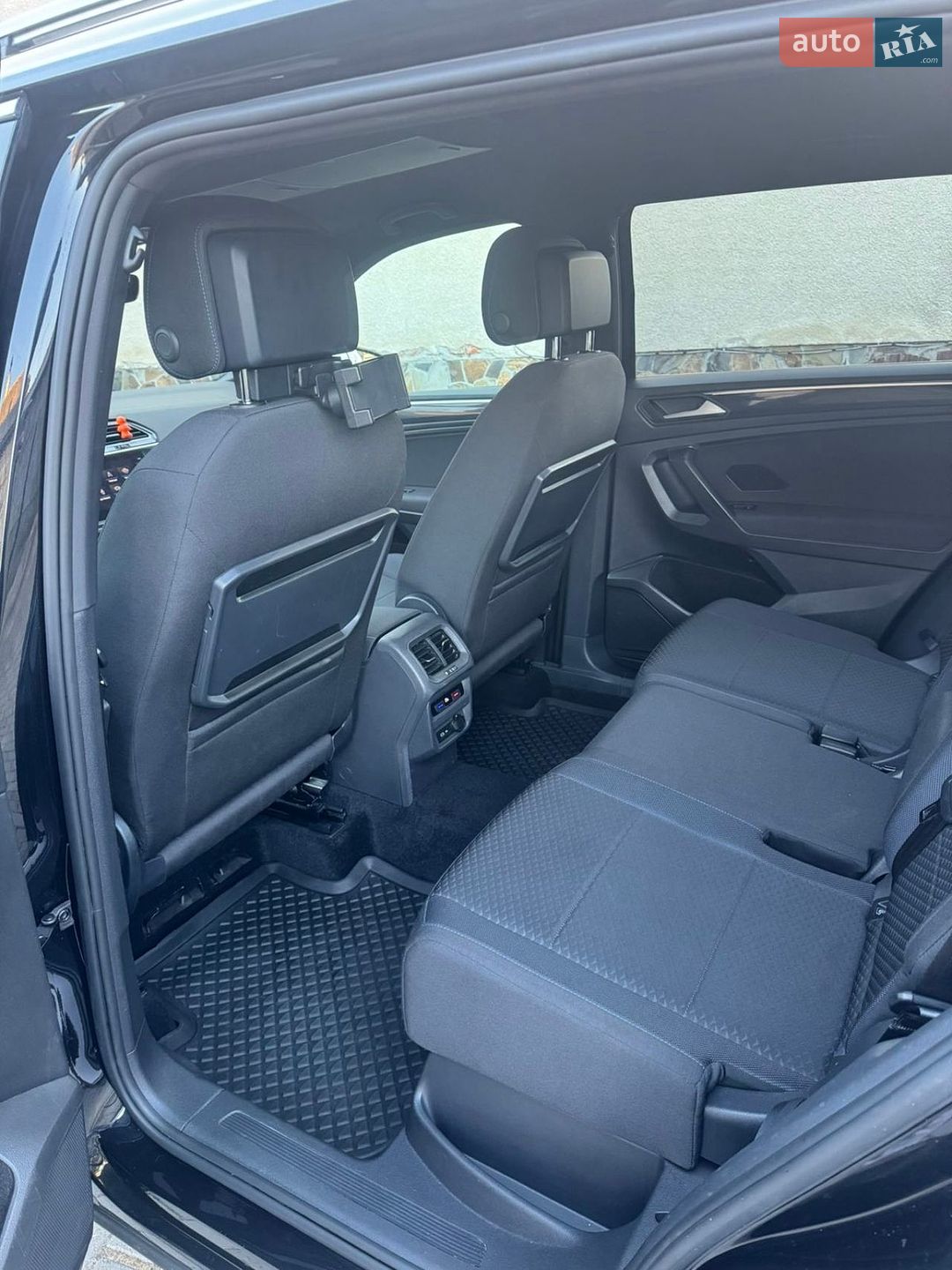 Volkswagen Tiguan 2020 VIN WVGZZZ5NZMM017561 фото оголошення 28 з 58