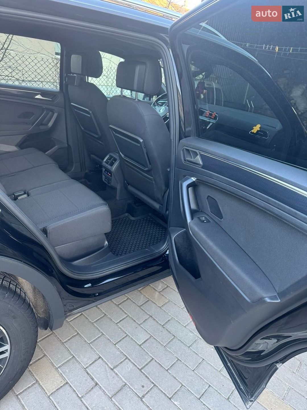 Volkswagen Tiguan 2020 VIN WVGZZZ5NZMM017561 фото оголошення 30 з 58