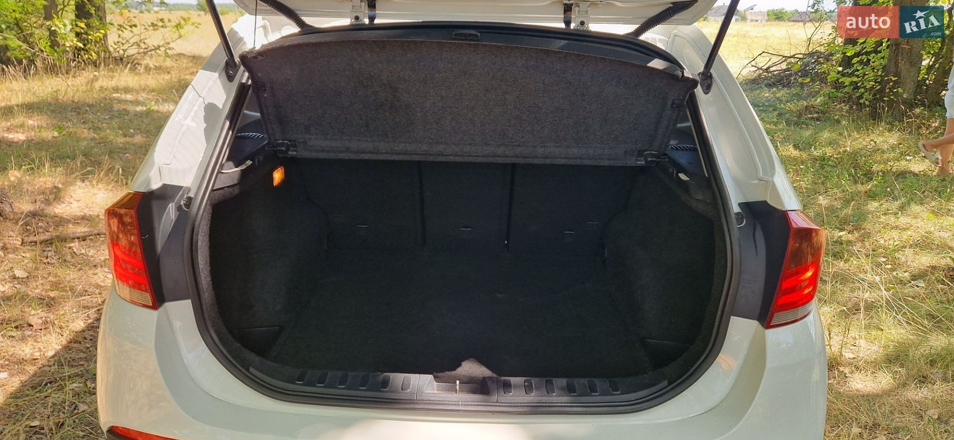 BMW X1 2011 VIN WBAVP110X0VR74137 фото оголошення 40 з 48