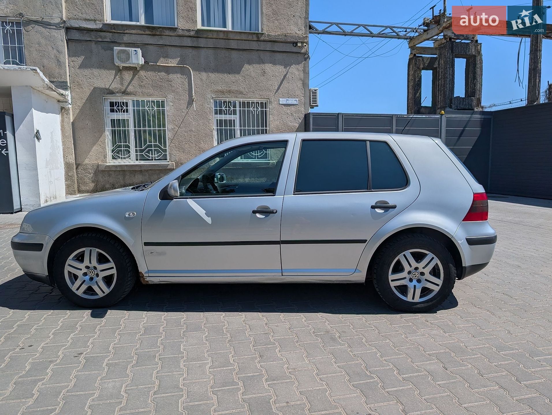 Volkswagen Golf 2002 VIN WVWZZZ1JZ2B080749 фото оголошення 2 з 11