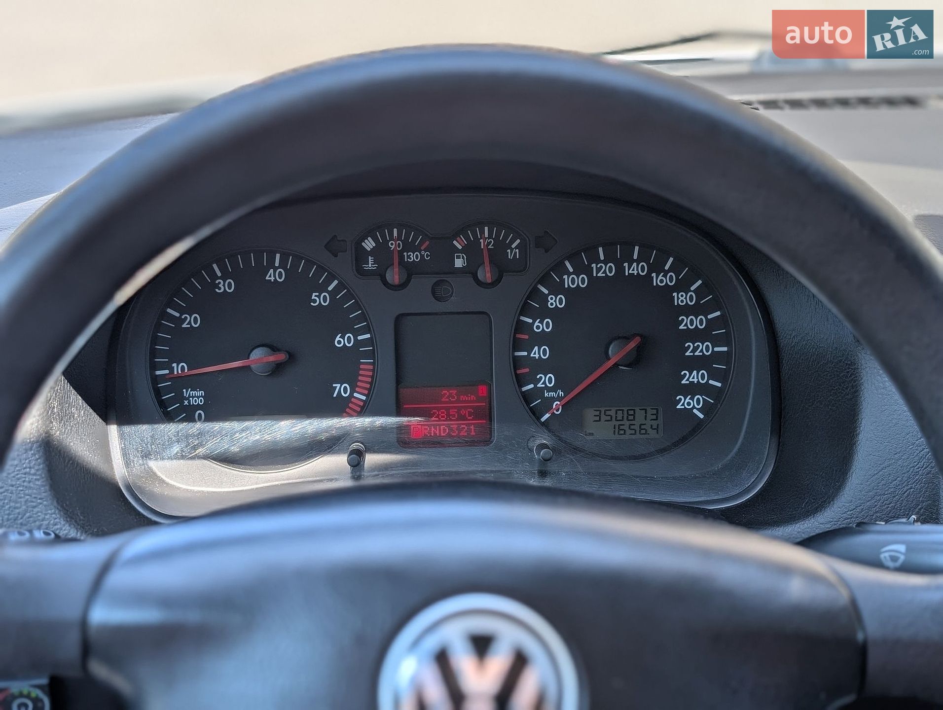 Volkswagen Golf 2002 VIN WVWZZZ1JZ2B080749 фото оголошення 5 з 11