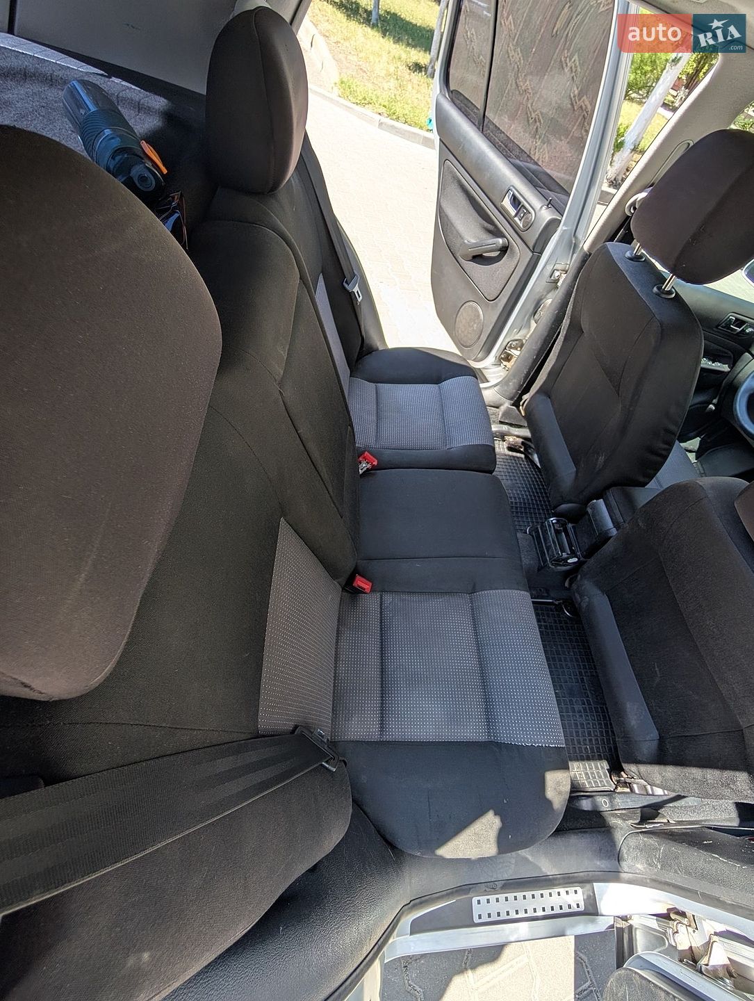 Volkswagen Golf 2002 VIN WVWZZZ1JZ2B080749 фото оголошення 8 з 11