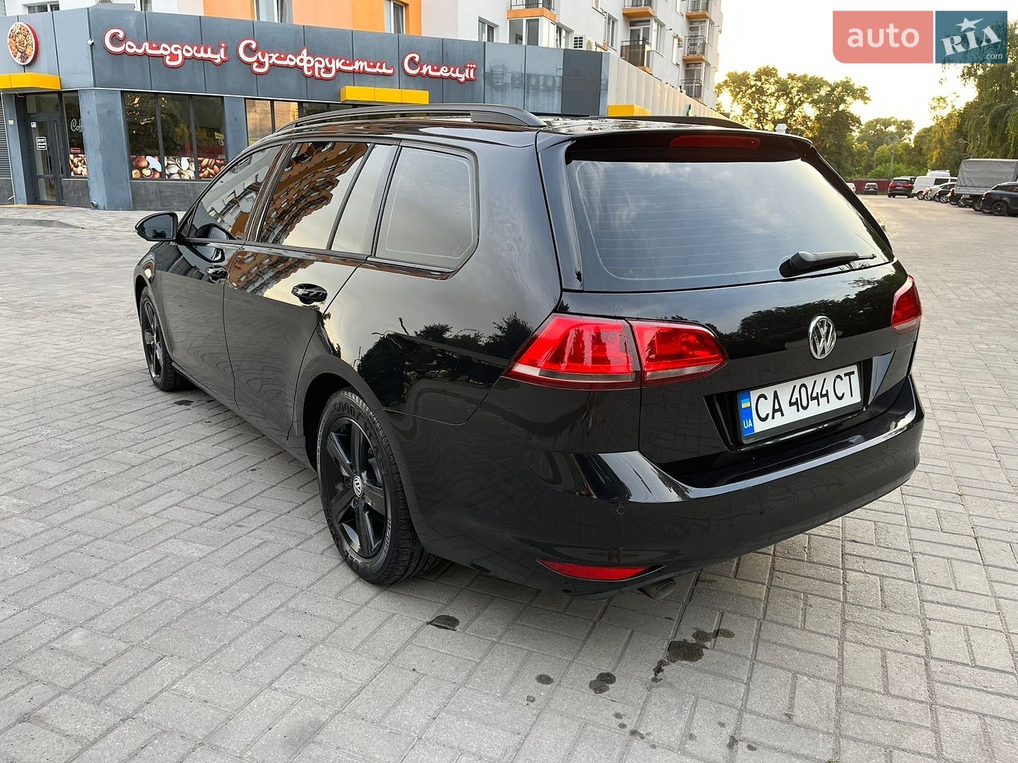 Volkswagen Golf 2013 VIN WVWZZZAUZEP502819 фото оголошення 8 з 23