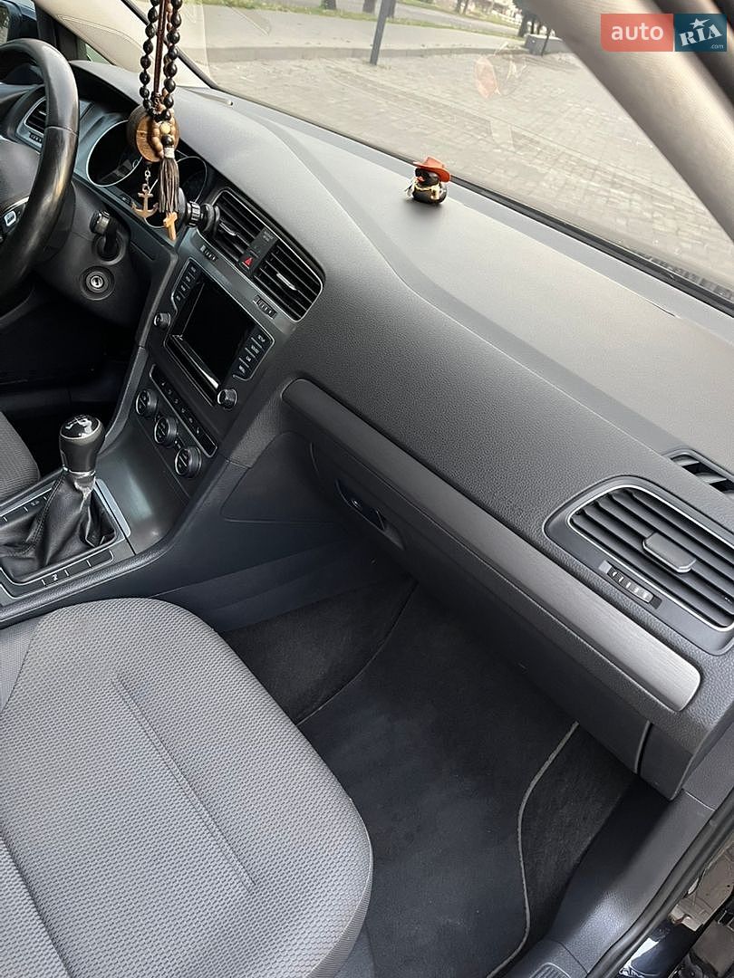 Volkswagen Golf 2013 VIN WVWZZZAUZEP502819 фото оголошення 18 з 23