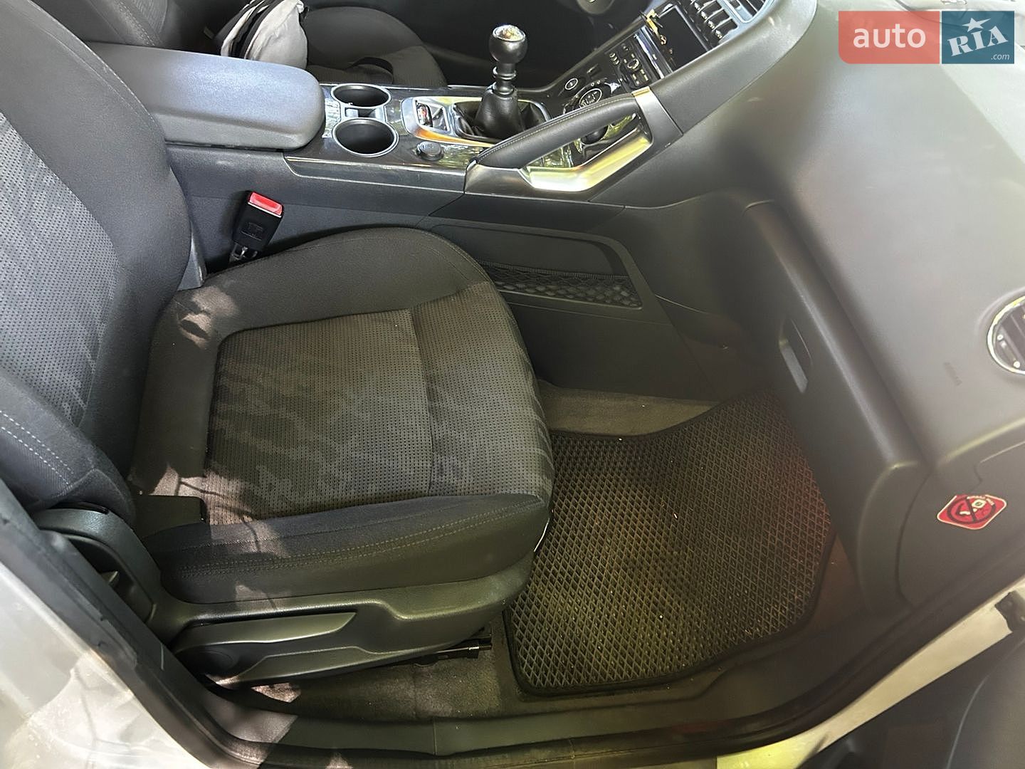 Peugeot 3008 2011 VIN VF30U9HR8BS223689 фото оголошення 40 з 50